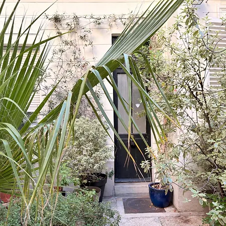 Apartment Champs Elysees Paris