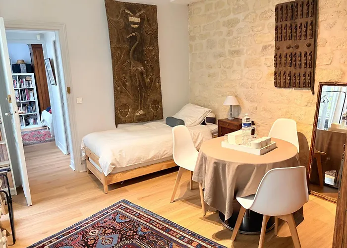 Apartment Champs Elysees