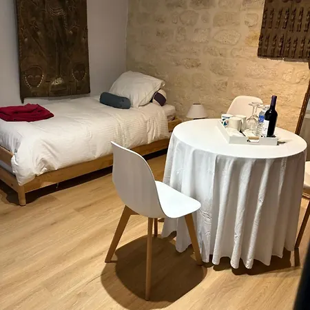 Apartman Champs Elysees *